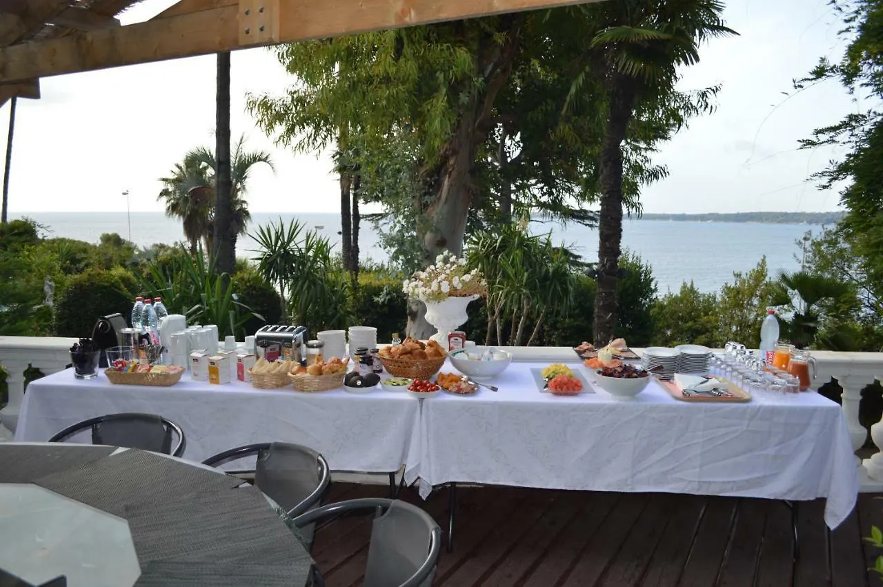 White House Cannes - Luxury Villa Rental
