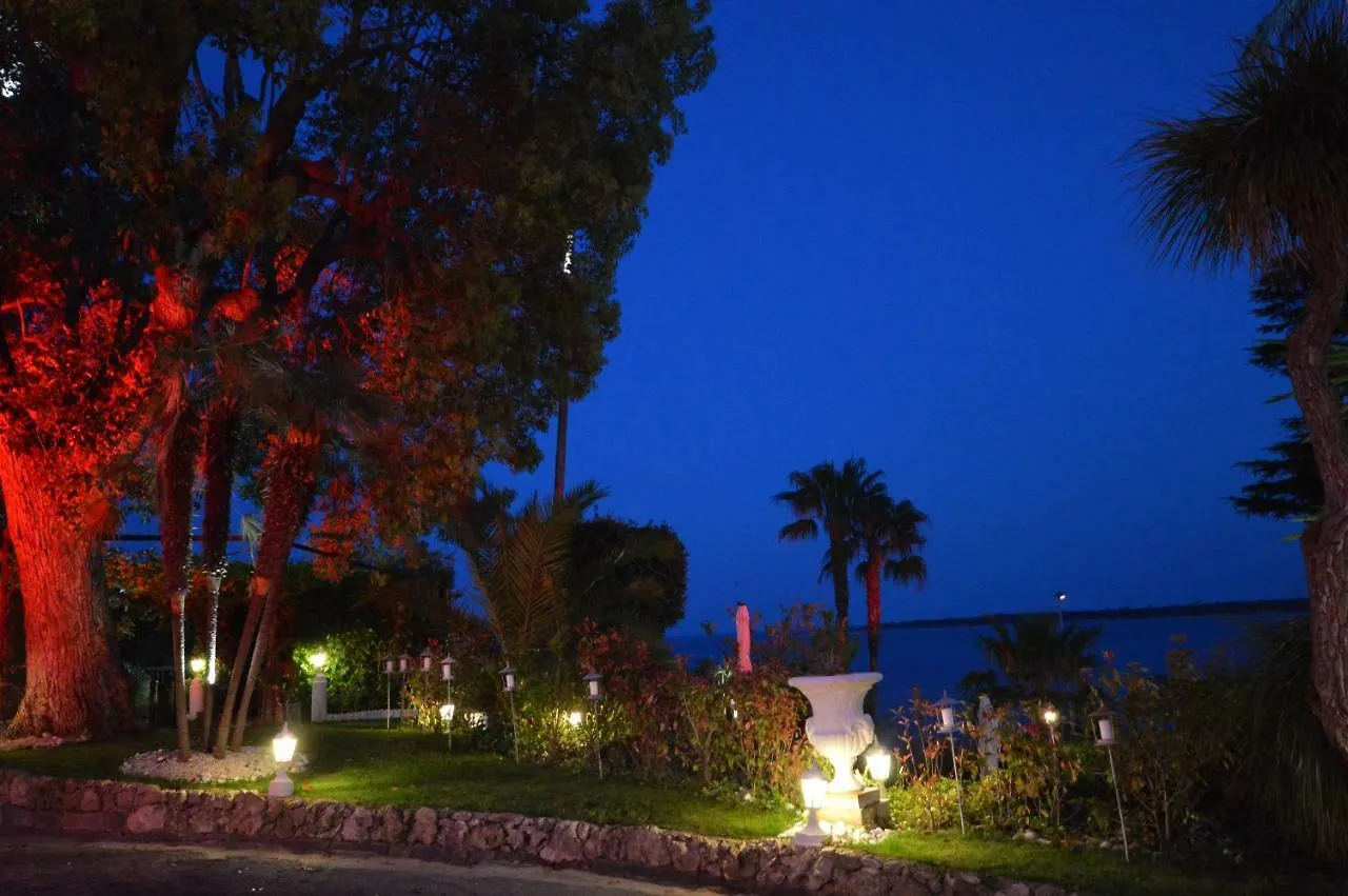 White House Cannes - Luxury Villa Rental