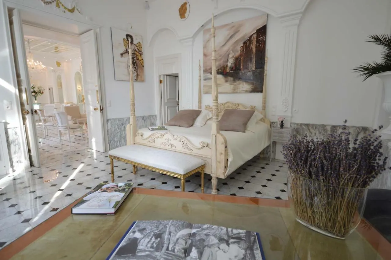 White House Cannes - Luxury Villa Rental