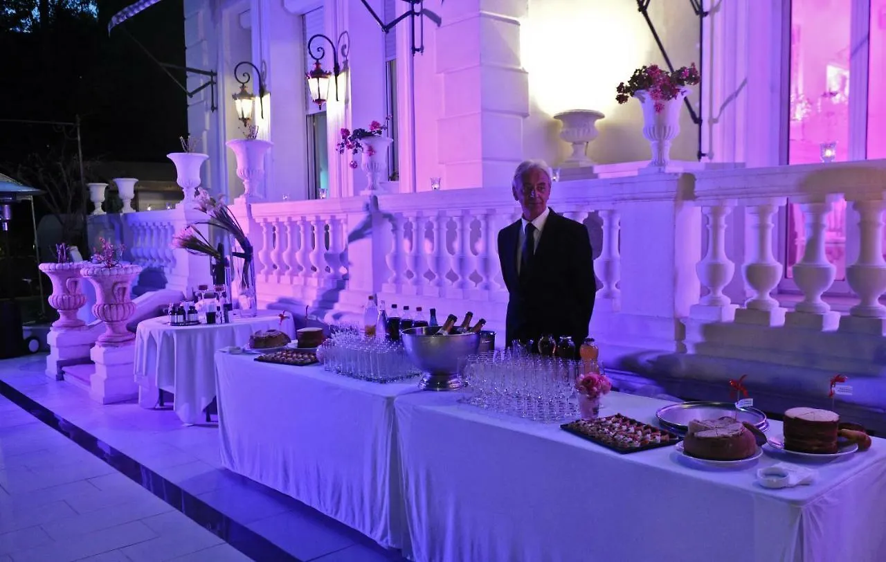 White House Cannes - Luxury Villa Rental
